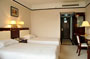 Chengde-Yunshan-Hotel-guestroom-1b
