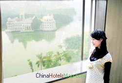 Guangzhou-China-Merchants-Hotel-room-02