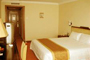 Qingdao-Sanfod-Hotel-single-room