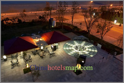 Qingdao-Surf-Plaza-Resort-Hotel-dancing-area