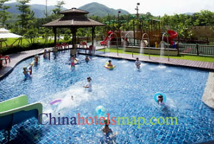 Sanya-The-Ritz-Carlton-pool