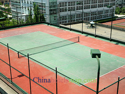 Shanghai-Baolong-Hotel-tennis-01