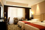 Changsha-Hunan-Furama-Hotel-guestroom-2b