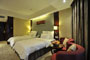 Chengdu-Minshan-Hotel-guestroom-2b