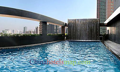 Jianguo-Hotel-pool-1b