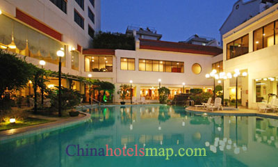 Guilin-Bravo-Hotel-pool-01