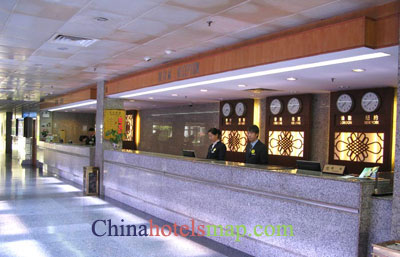 Guilin-Guishan-Hotel-reception-01