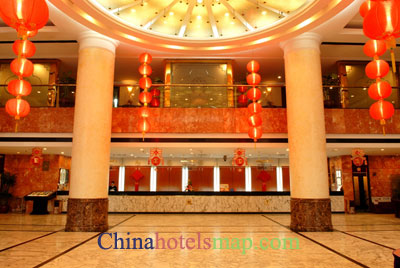 Guilin-Plaza-Hotel-lobby-01