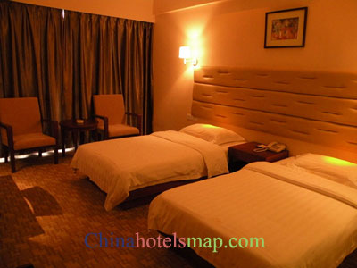 Guilin-Plaza-Hotel-room-05
