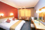 Guilin-Ronghu-Hotel-room-01