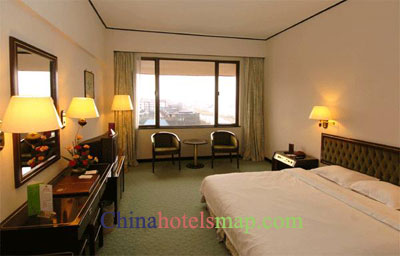 Guilin-Royal-Garden-Hotel-room-01