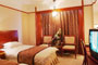 Hangzhou-Xinqiao-Hotel-guestroom-1b