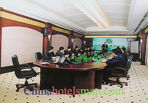 Nanjing-Suning-Universal-Hotel-room-meeting1