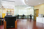 Qingdao-Eastern-Light-International-Hotel-business-center