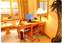 Qingdao-Oceanwide-Elite-Hotel-executive-standard-room1