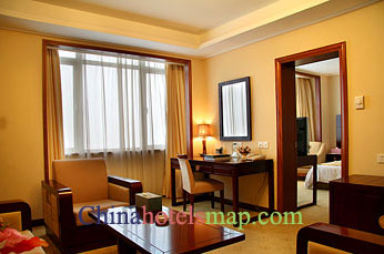 Qingdao-Post-and-Telecom-Hotel-deluxe-suite