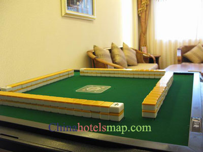 Sanya-Golden-Phoenix-Seaview-Hotel-chess-card-room