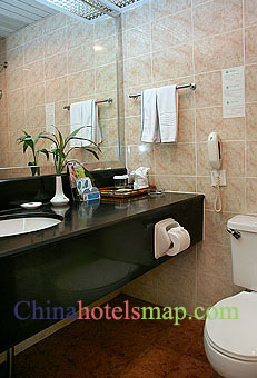 Sanya-Hyton-Hotel-room-toilet