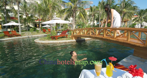 Sanya-South-China-Hotel-swimming-pool