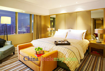 Shanghai-Jinjiang-Tower-room-03