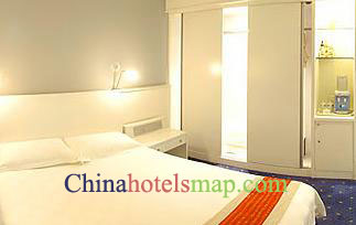 Shanghai-Noble-Center-guestroom-2b