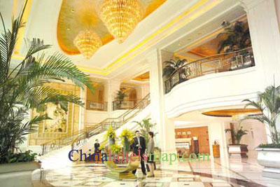 Shanghai-Radisson-Plaza-Xing-Guo-Hotel-lobby