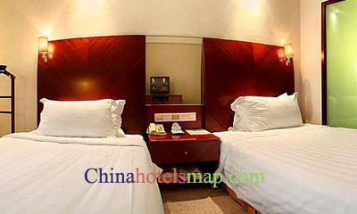 Shanghai-Rendezvous-Merry-Hotel-guestroom-1b
