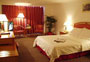 Shenzhen-Flora-Hotel-guestroom-2b