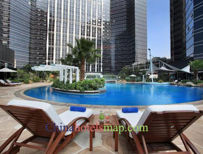 Shenzhen-Sheraton-Futian-Hotel-pool