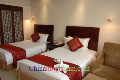 Suzhou-Lexiang-Hotel-guestroom-1b