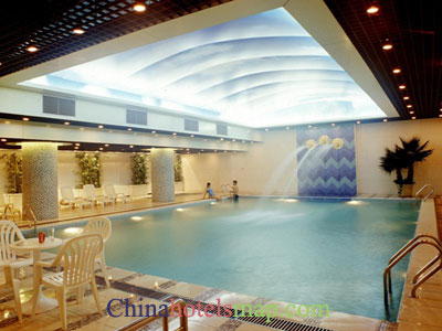 Taiyuan-Grand-Metropole-Wanshi-Hotel-pool-01