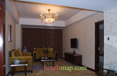Taiyuan-Shanxi-Grand-Hotel-room-02