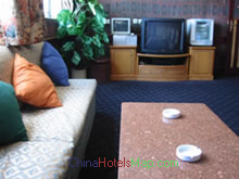 Wuhan-Golden-Sanjiu-Hotel-KTV-01