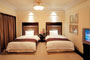Howard-Johnson-Ginwa-Plaza-Hotel-room2